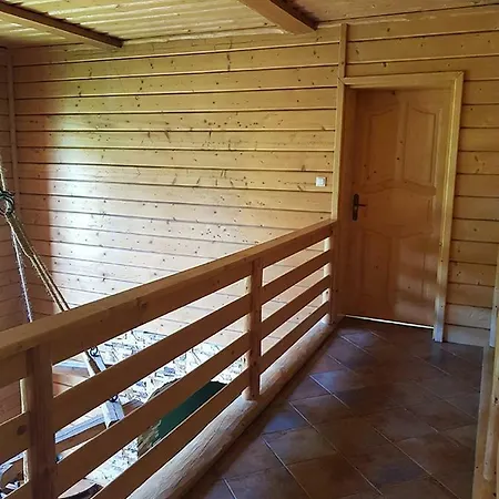 Danielka Πανσιόν